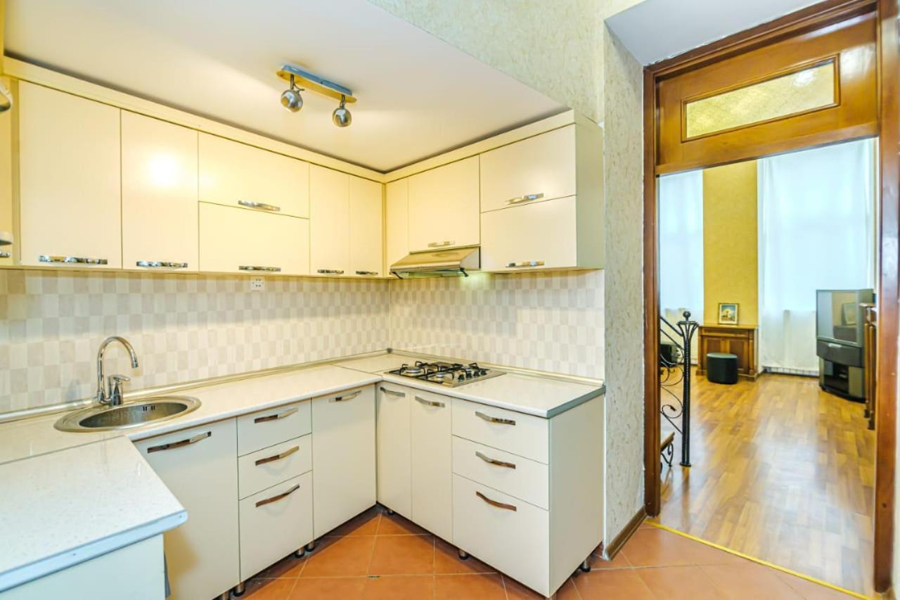 Nizami Street 2 Room Luxe House Baku Exterior photo
